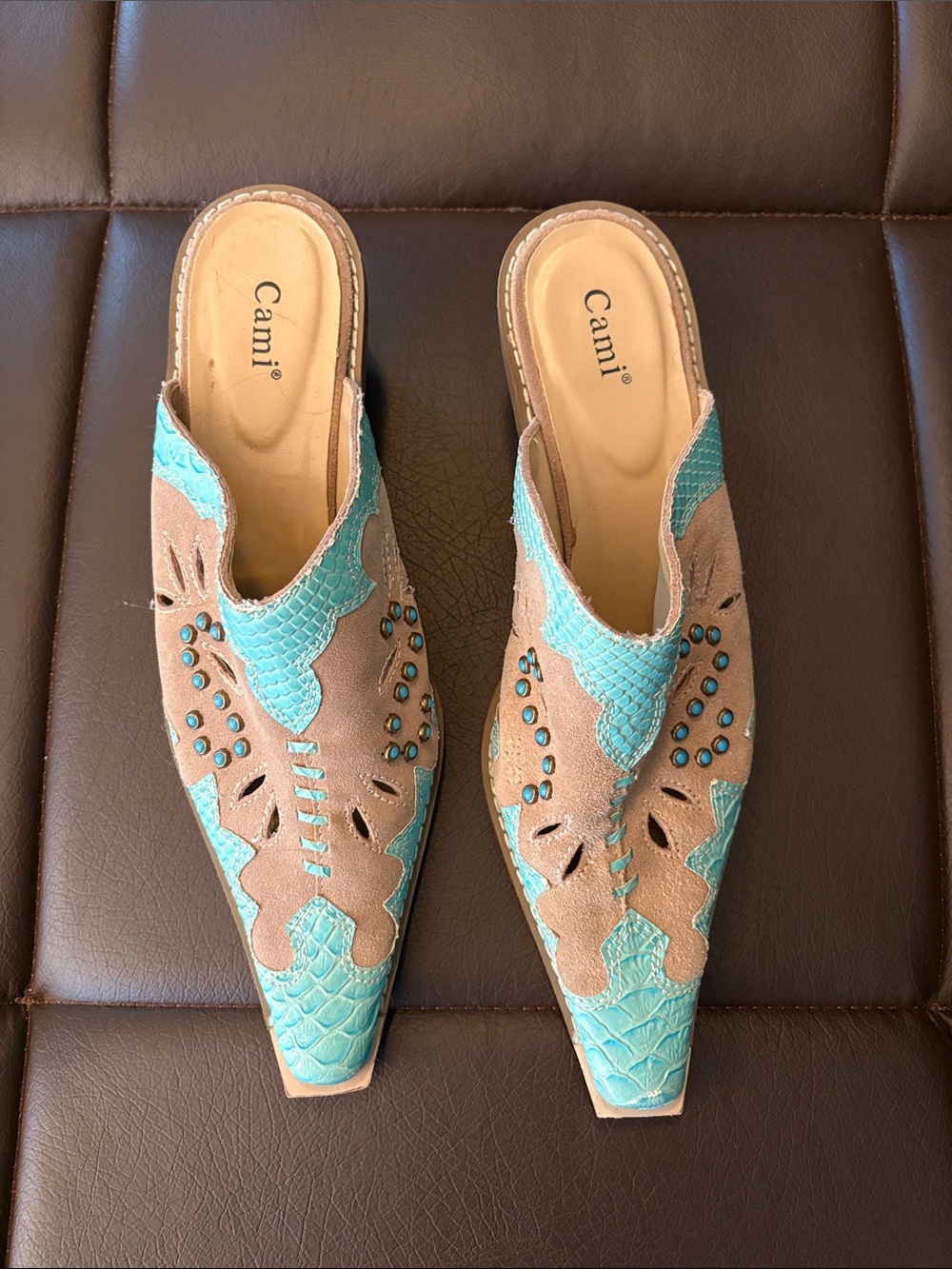 Vintage Cami Turquoise and Tan Embossed Leather Pointed Mules